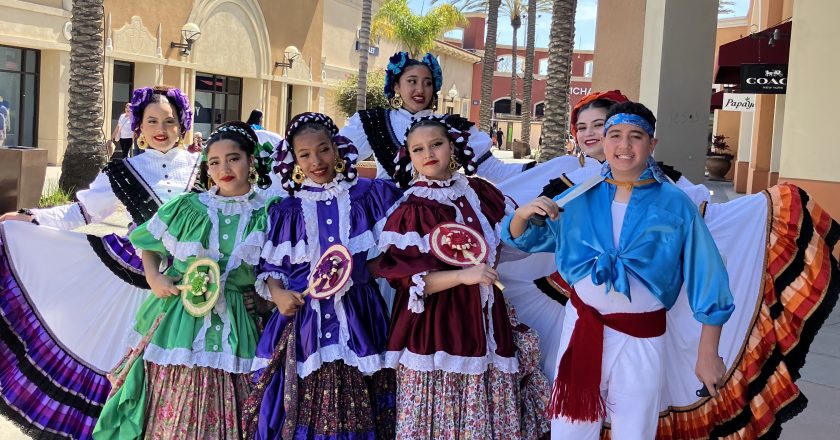 Celebre el Día de la Independencia de México en Las Americas Premium Outlets