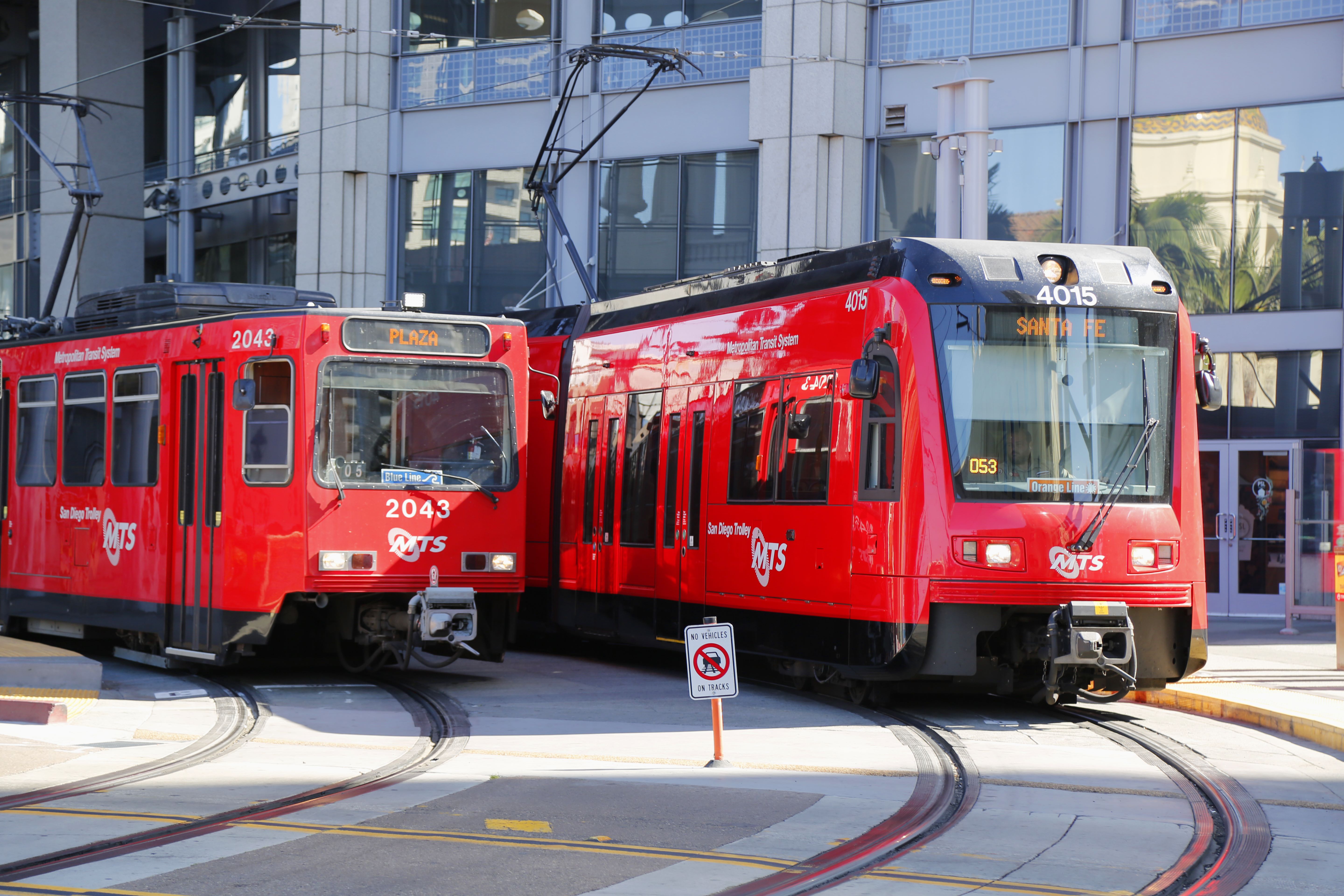 Día de Acción de Gracias: Horario Modificado de Tranvías y Autobuses para San Diego MTS