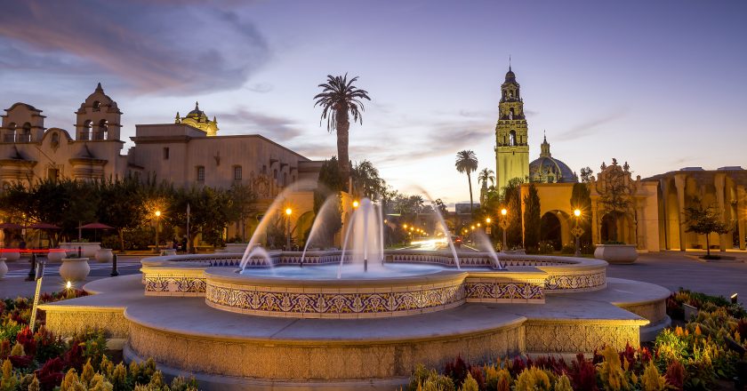Balboa Park se Transforma en un Paraíso Invernal para el Festival de Noches de Diciembre de la Ciudad de San Diego